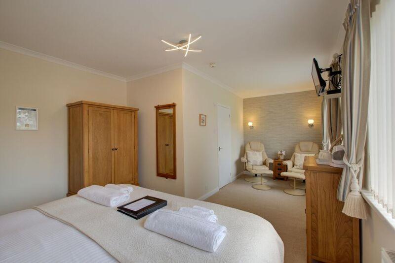 Fair Winds Guest House Brixham Eksteriør billede